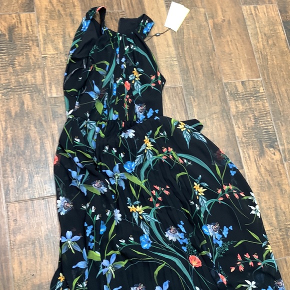 Floral Print Sleeveless Midi Dress - Picture 4 of 6